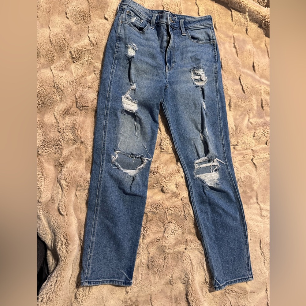 Hollister Distressed Blue Jeans for Women